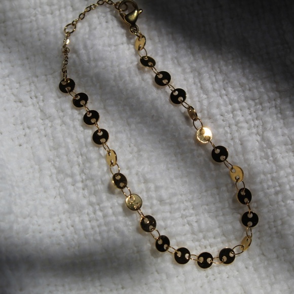 Dainty Dot Chain Link Bracelet - Picture 4 of 6